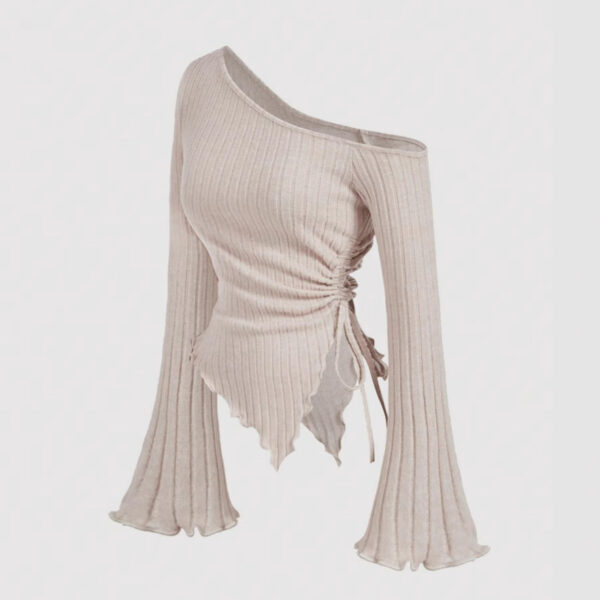 0d87d4b7-ee66-4b25-aab2-915823d48859.jpg Women's Bell Sleeve Shoulder-baring Sweater